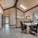 Pet Friendly In With Sauna بيت للعطل