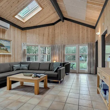 4 Bedroom Gorgeous In 別荘