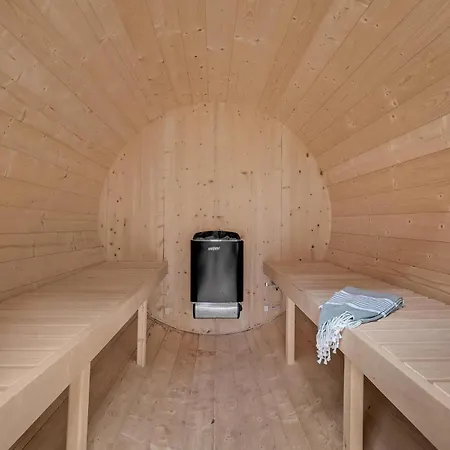 Pet Friendly In With Sauna 펜션 *